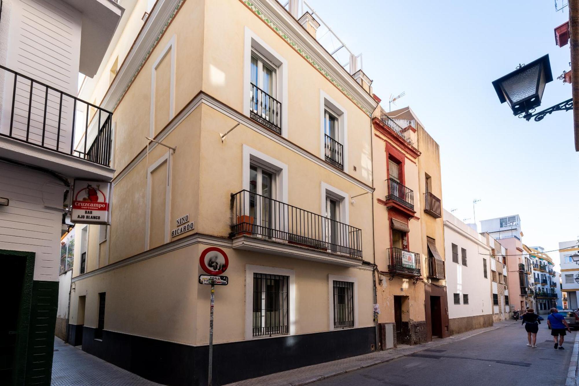 Veoapartment Alhondiga Segundo Seville Exterior photo